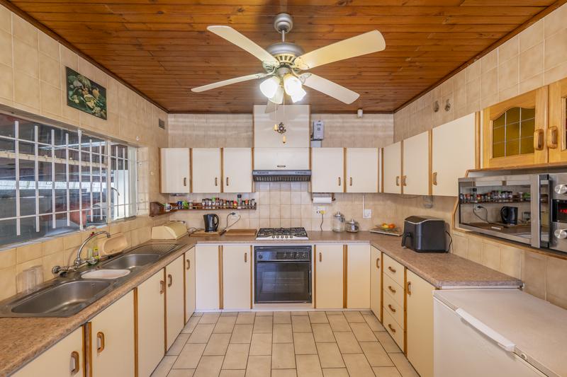3 Bedroom Property for Sale in Clamhall Western Cape